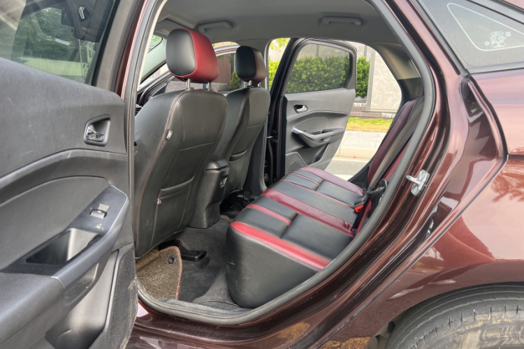 福特 福睿斯 2019款 改款 1.5L 自动质享型 国VI中控内饰7007