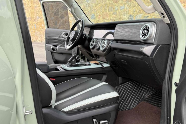 坦克300 2021款 城市版 2.0T 很有型中控内饰7005