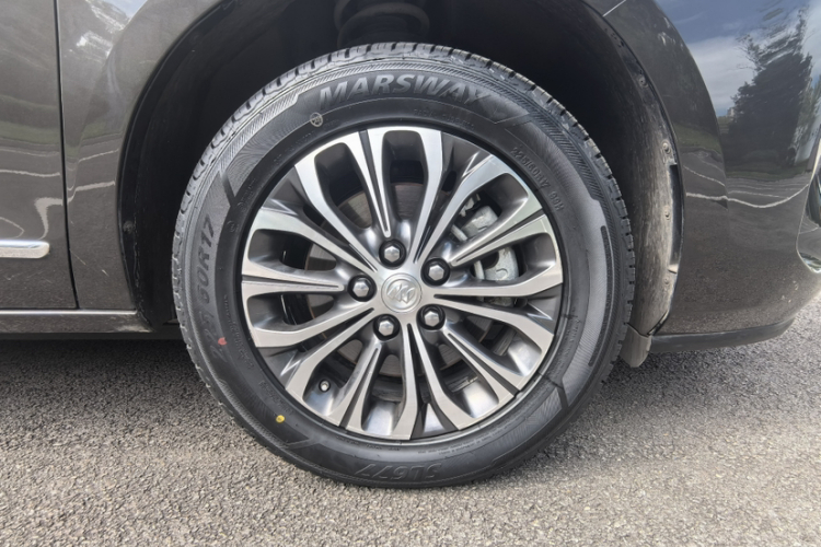 别克GL8 2021款 陆上公务舱 652T 豪华型车身外观6006