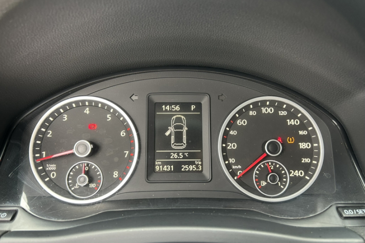 大众 途观 2013款 1.8TSI 自动两驱风尚版中控内饰15