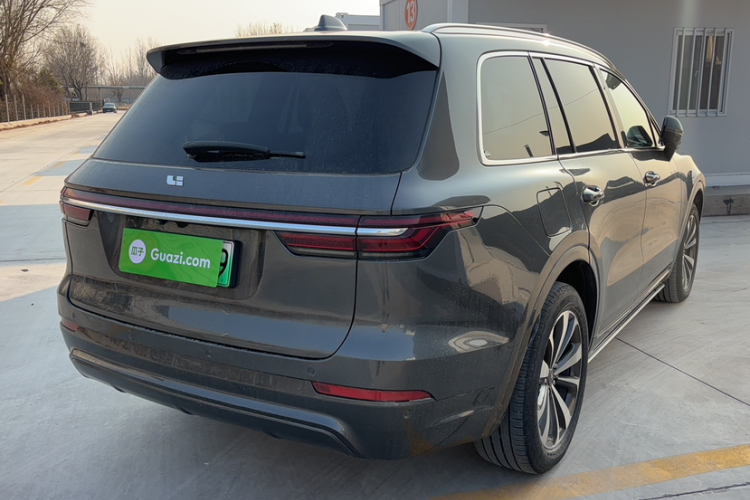 理想汽车 理想ONE 2021款 增程6座版车身外观6004