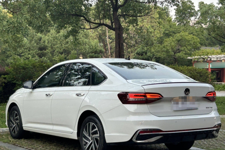 大众 朗逸 2024款 300TSI DSG星空领先版车身外观6002