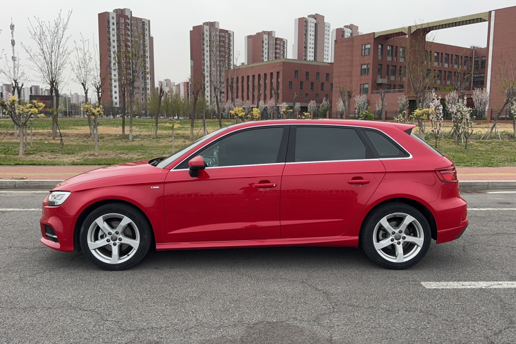 奥迪A3 2019款 Sportback 35 TFSI 时尚型 国V车身外观6005