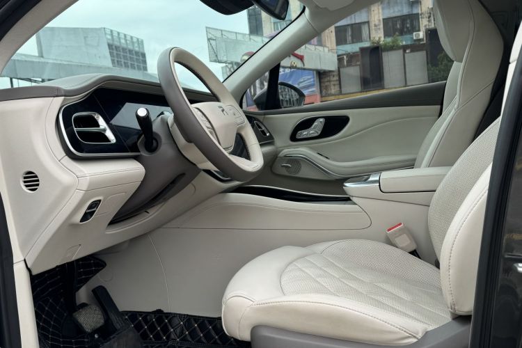 飞凡汽车 飞凡R7 2022款 旗舰高阶版中控内饰7001