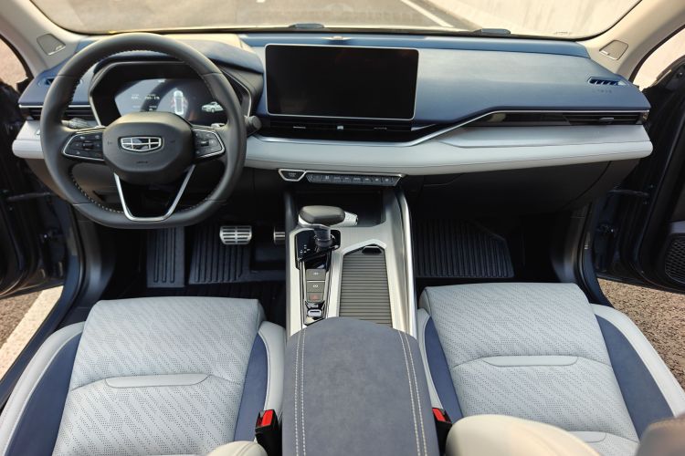 吉利汽车 星瑞 2021款 改款 2.0TD 尊贵型中控内饰7005