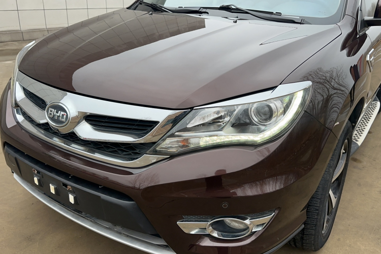 比亚迪S7 2015款 2.0T 升级版 自动旗舰型车身外观6008