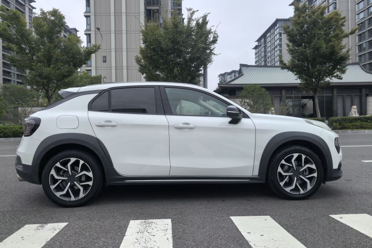 领克02 2018款 1.5T DCT两驱劲Pro版 国V车身外观6003