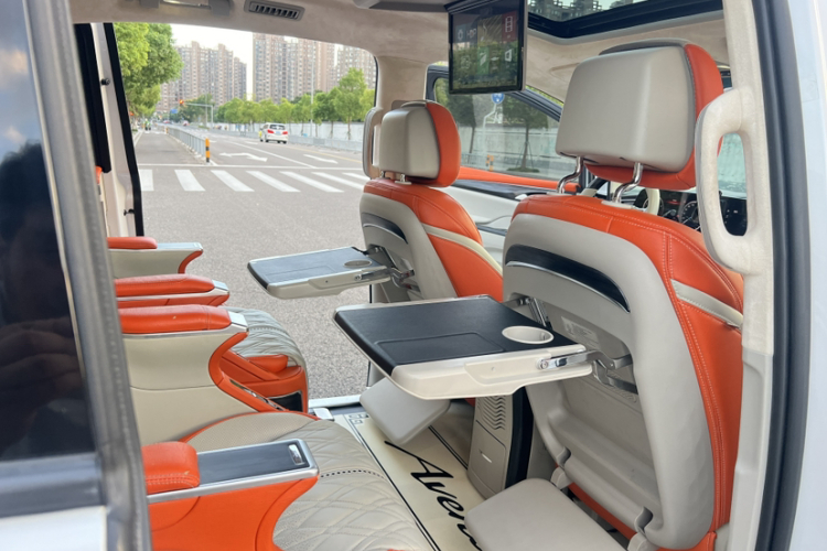 别克GL8 2021款 ES陆尊 653T 舒适型中控内饰7008