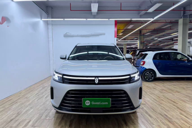 鸿蒙智行 问界M7 2024款 1.5T 后驱Plus版 5座车身外观6001