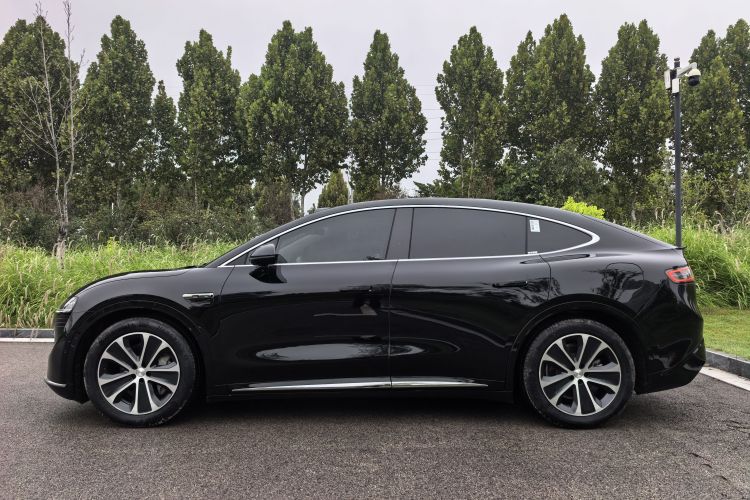 鸿蒙智行 智界R7 2024款 纯电 667km Pro车身外观6002