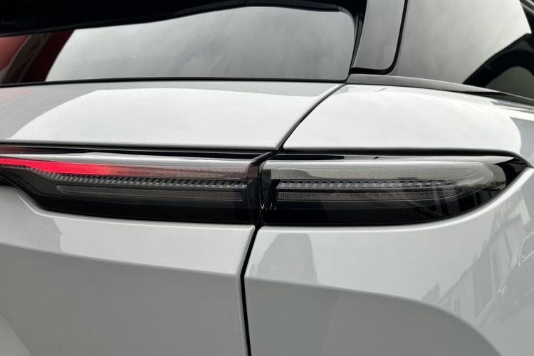 蔚来ES6 2024款 75kWh车身外观6009