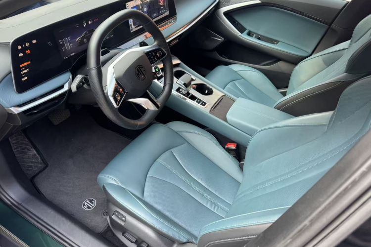 名爵 MG7 2025款 2.0T Trophy+ 超级智驾版中控内饰7001