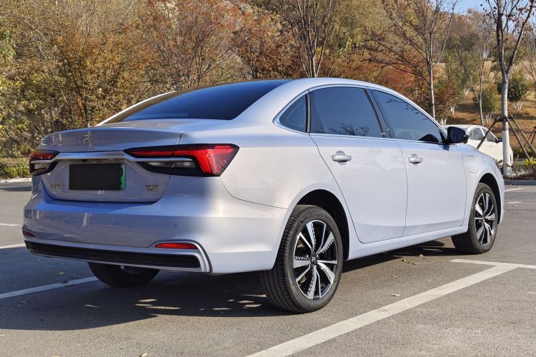 飞凡汽车 飞凡ER6 2021款 新动版 620km 智享版车身外观6006