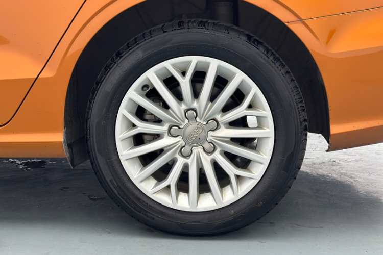 奥迪A3 2014款 Limousine 35 TFSI 自动时尚型车身外观6003