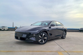 长安启源A07 2025款 蓝鲸增程版 140精英型