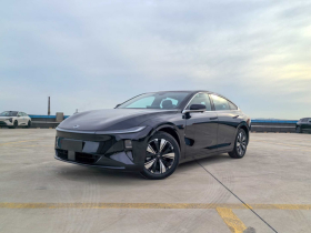 长安启源A07 2025款 蓝鲸增程版 140精英型