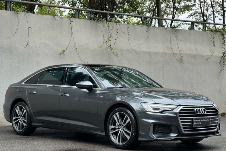 奥迪A6L 2019款 40 TFSI 豪华动感型车身外观6002
