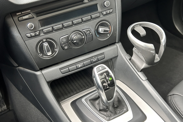 宝马X1 2014款 sDrive18i 时尚型中控内饰7006