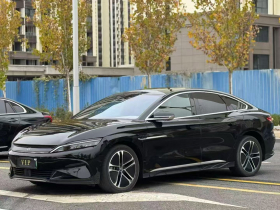 比亚迪 汉 2023款 EV 冠军版 605KM前驱尊贵型