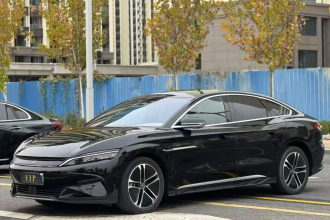 比亚迪 汉 2023款 EV 冠军版 605KM前驱尊贵型