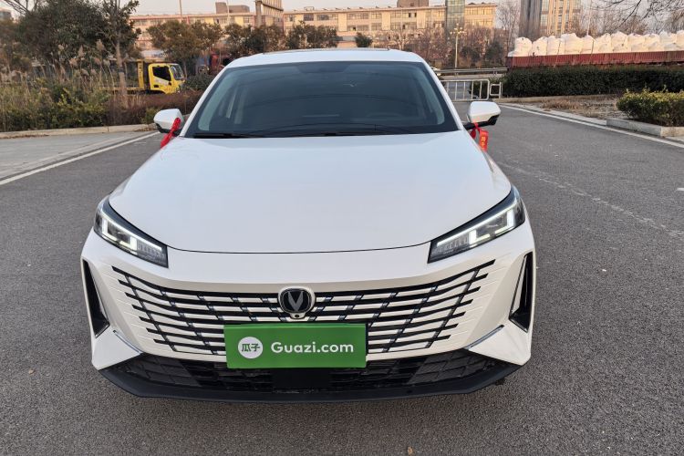 长安 逸动 2025款 蓝鲸 1.5T 500Bar旗舰型车身外观6008