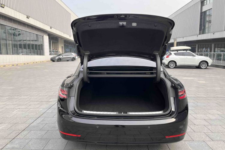 鸿蒙智行 享界S9 2024款 纯电 Ultra 四驱旗舰版车身外观6009