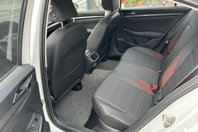 大众 宝来 2020款 1.5L 自动精英型车身外观6005