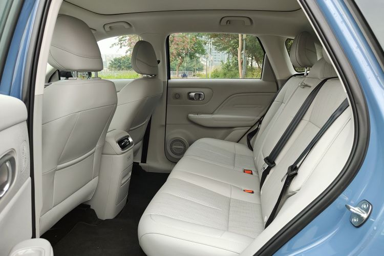 零跑汽车 零跑B10 2025款 510激光雷达版中控内饰7009