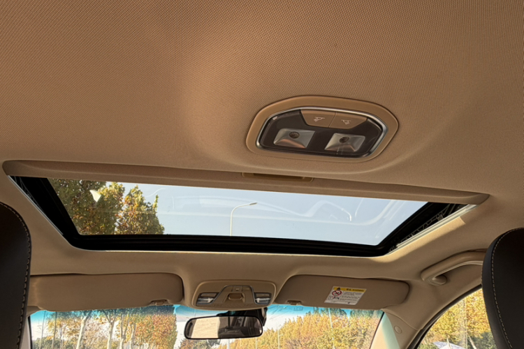 吉利汽车 帝豪 2018款 1.5L 手动向上互联版局部细节22