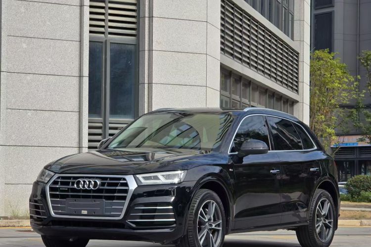奥迪Q5L 2018款 40 TFSI 荣享时尚型 国V局部细节36