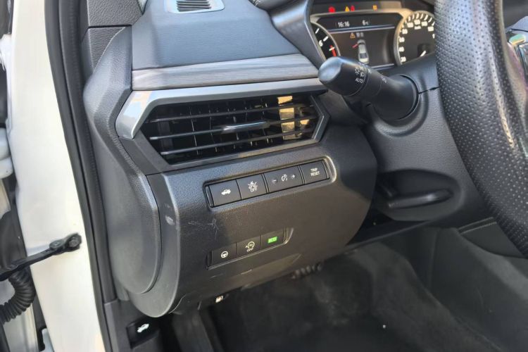 日产 天籁 2021款 2.0L XL Upper AD1 智行领航版中控内饰7008