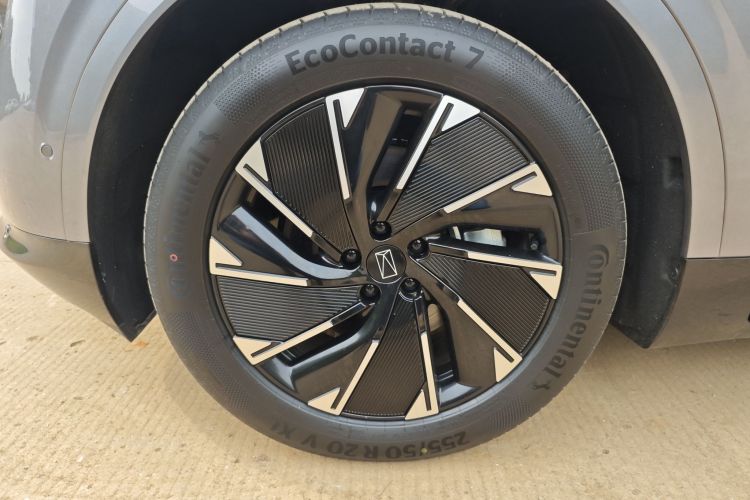 阿维塔07 2024款 Max纯电版车身外观6012