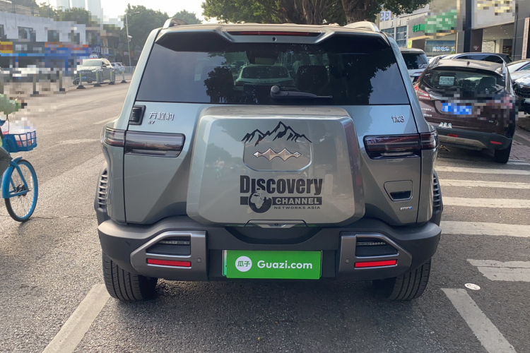 方程豹 钛3 2025款 501KM 后驱智驾Max版车身外观6004