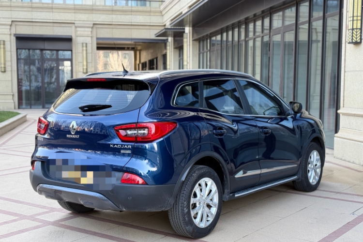 雷诺 科雷嘉 2016款 2.0L 两驱豪华版车身外观6005