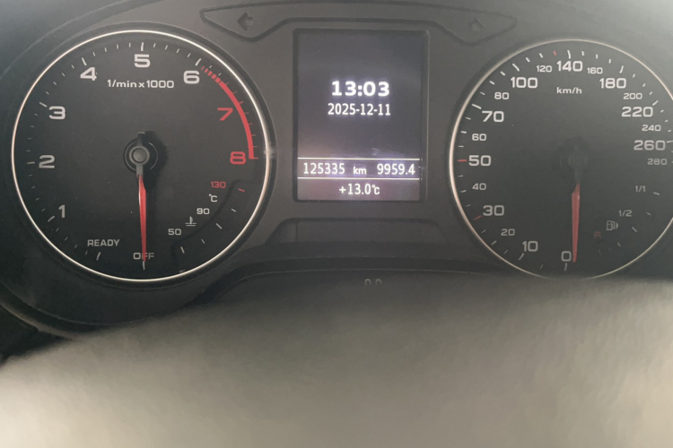 奥迪A3 2014款 Limousine 35 TFSI 自动进取型中控内饰15