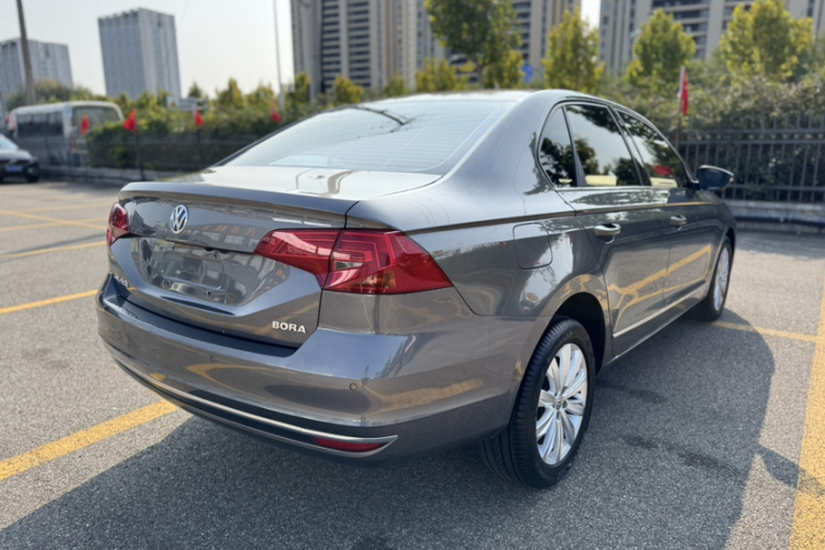 大众 宝来 2018款 1.5L 自动舒适型车身外观6005