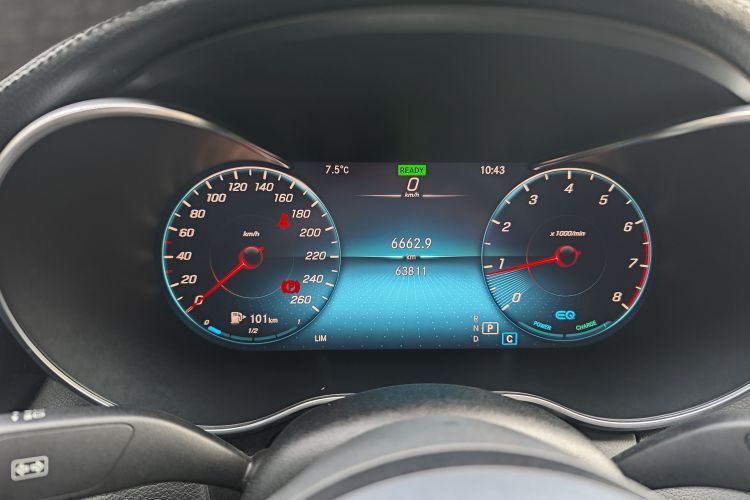 奔驰C级 2021款 C 260 L 运动版中控内饰15