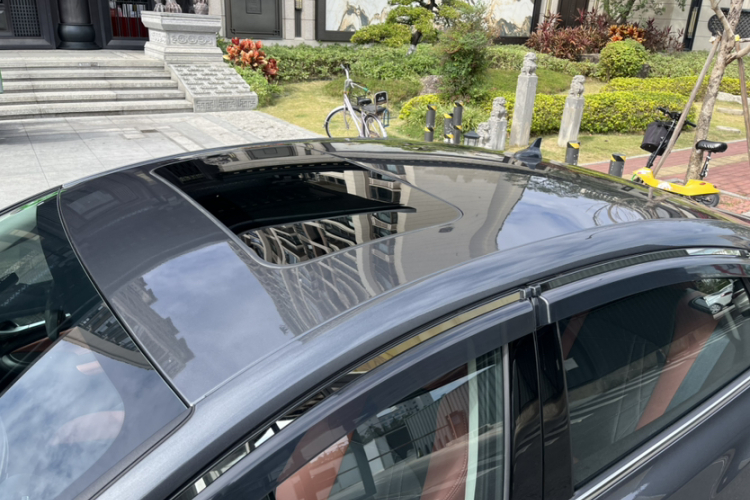 长安 逸动 2024款 PLUS 蓝鲸NE 1.4T GDI DCT高能版车身外观6010