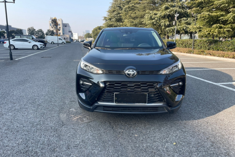 丰田 威兰达 2022款 2.0L CVT两驱豪华版车身外观6003