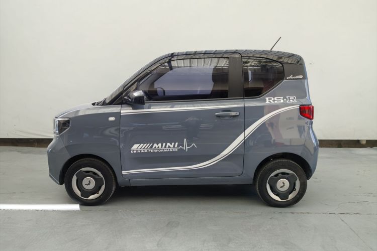 五菱汽车 宏光MINIEV 2022款 马卡龙臻享款 磷酸铁锂车身外观6015