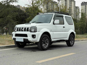 铃木 吉姆尼 2015款 1.3 AT JLX