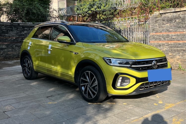 大众 T-ROC探歌 2023款 300TSI DSG两驱星光版车身外观6004