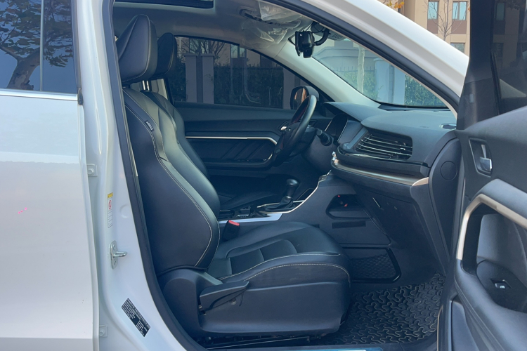 哈弗H6 2019款 红标 2.0GDIT 自动冠军版局部细节41