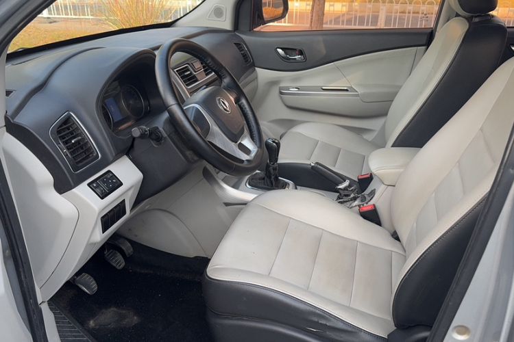 东风风行 风行S500 2016款 1.5L 手动舒适型中控内饰7004