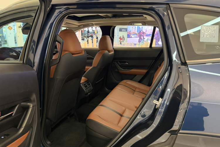 马自达CX-50行也 2023款 2.5L HEV 四驱尊行版局部细节23