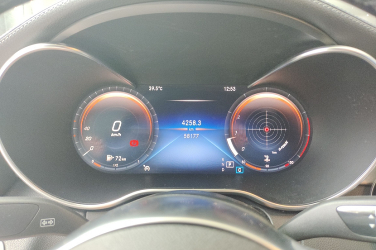 奔驰C级(进口) 2021款 C 200 轿跑车中控内饰15