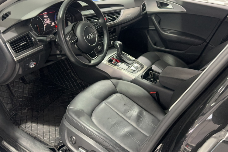 奥迪A6L 2017款 45 TFSI quattro 运动型中控内饰7003