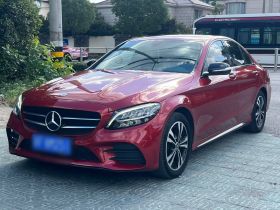 奔驰C级 2019款 C 260 运动版