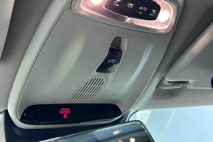 沃尔沃V40 2013款 2.0T 智雅版中控内饰7006