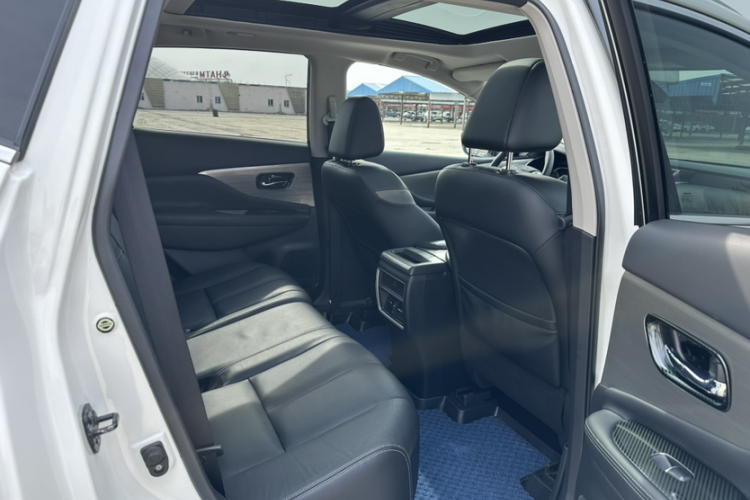 日产 楼兰 2021款 2.5L XL 两驱智联豪华版局部细节9002